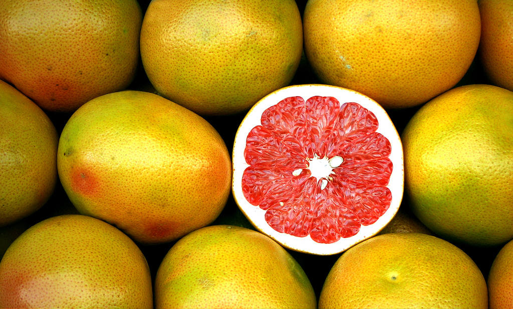 6 Surprising Health Benefits of Pomelo - Lord of the Citrus Fruits